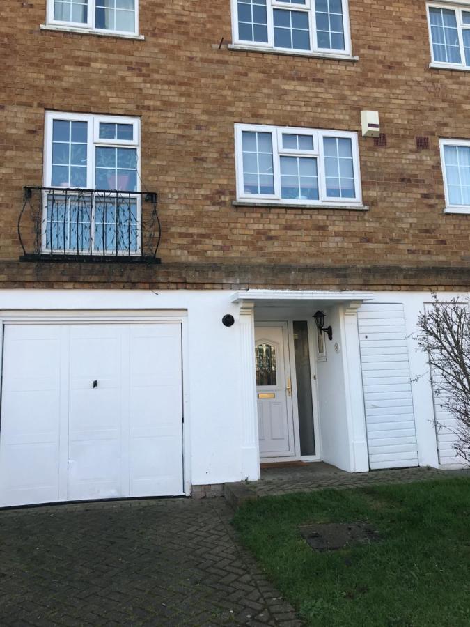 Cozy Homestay Croydon Esterno foto